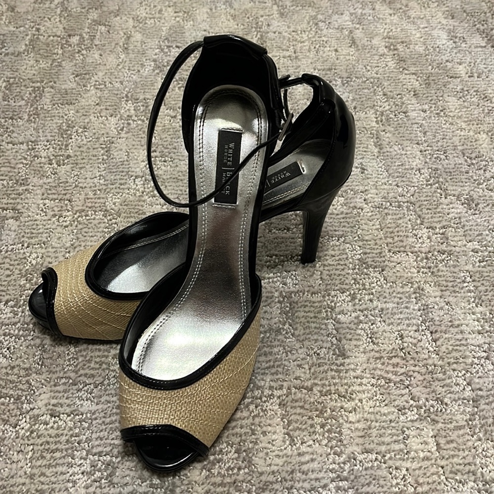 White House Black Market Ankle Strap high heel Peep Toe -Size 8